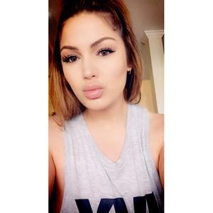 Meet your Posher, Katrina